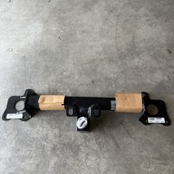 Tesla Model Y Draw-Tite Trailer Hitch