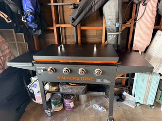Blackstone Grill - 36 inch includes Cover & Tools