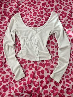 Small White low neck cropped long sleeve