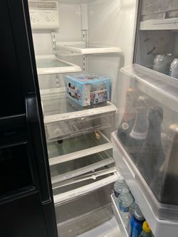 Refrigerator/ Freezer