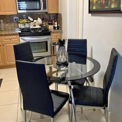 Brand new Dining set /dining furniture / Sillas/ stools/ chairs/dining starting At $245 table Finance $49 down. ‼️PRICE DROP‼️
