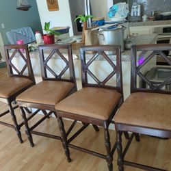 4 CONTEMPORARY WOOD & LEATHER BAR STOOLS / COUNTER CHAIRS