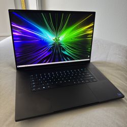 4080 Razer Blade 18