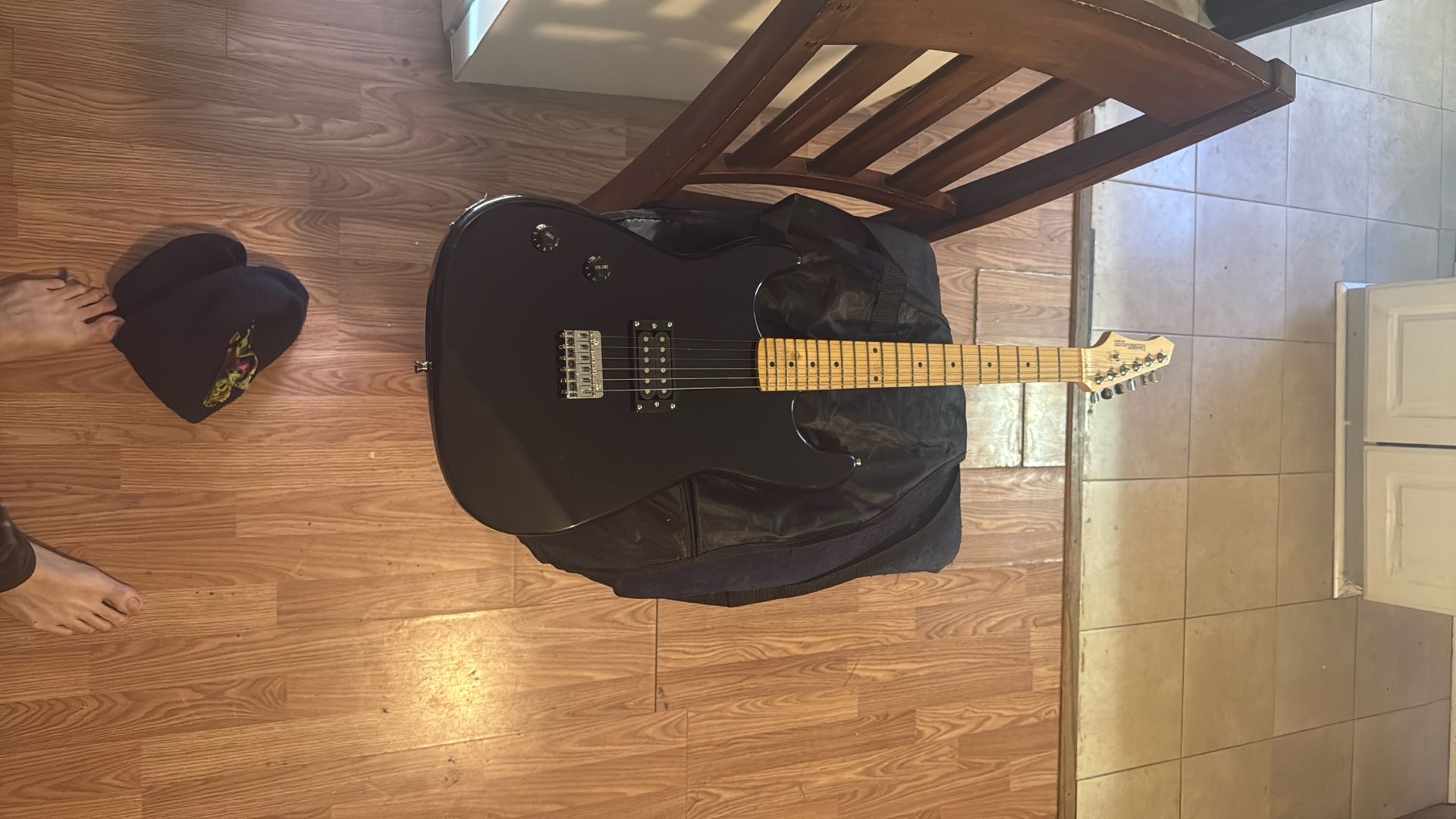 Guitar And Amp (LEFT HANDED)