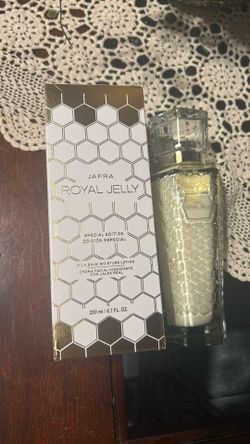 Royal Jelly de Jafra de 6.7 fl oz nueva  para la cara