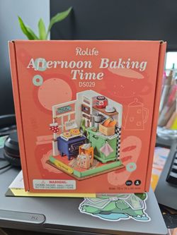 Rolife Afternoon Baking Time Craft