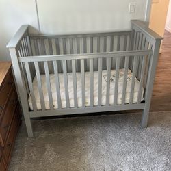 Adjustable Pottery Barn Crib