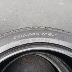 2 llantas 285 45 R22 Pirelli Scorpions Zero All Season