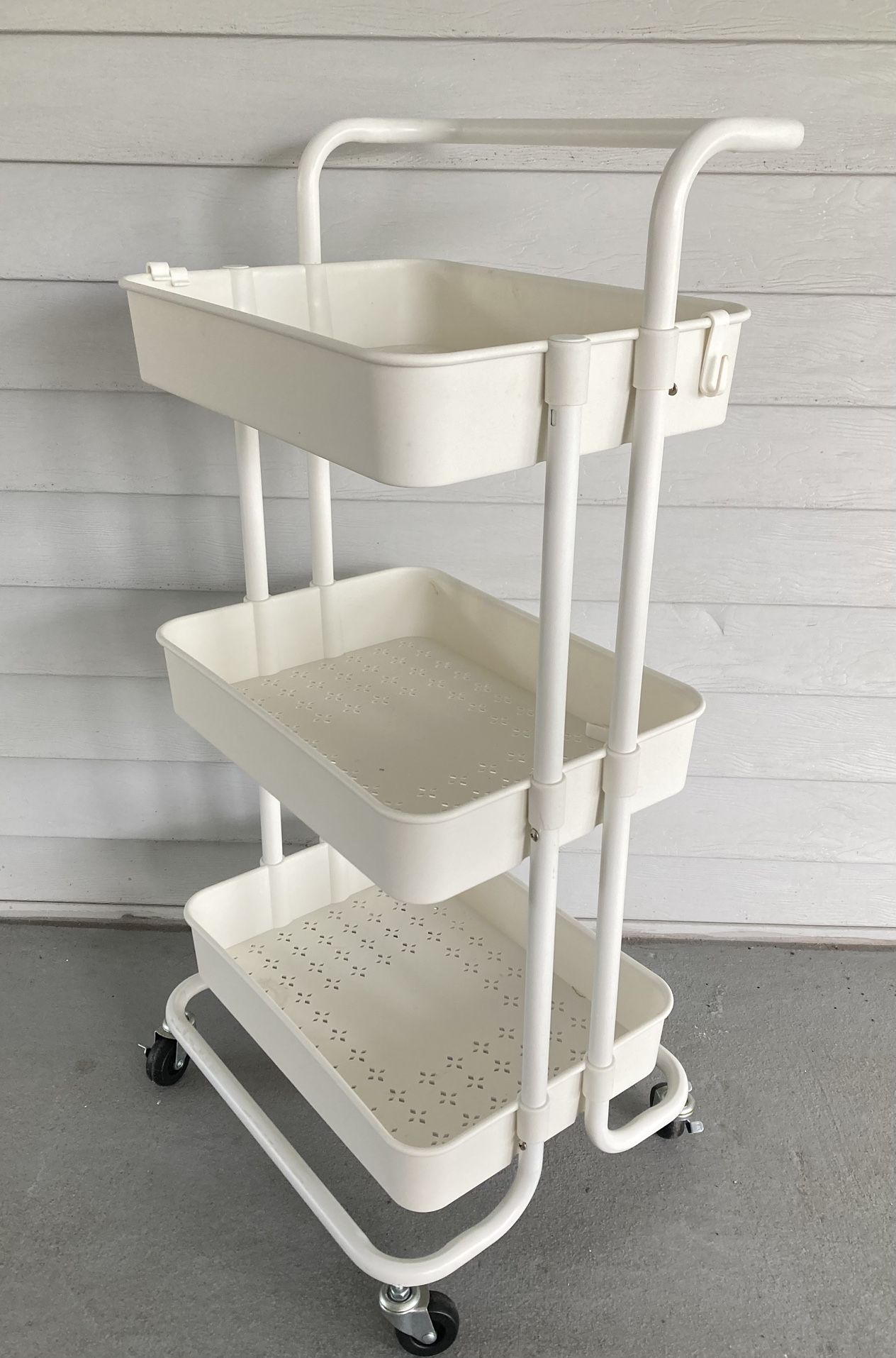 Metal And Plastic White Three Level Rolling Cart