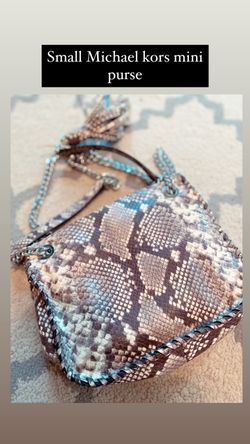 Michael kors mini purse