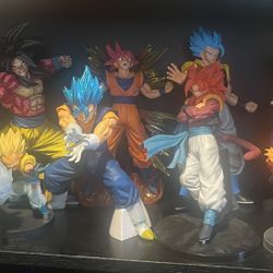 Anime Figure Lot [Read description]