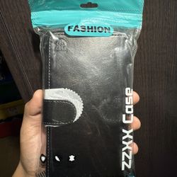 iPhone 14 Pro Max Wallet Case Black