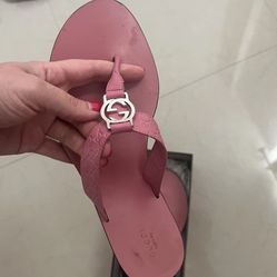 Gucci Flip Flop 