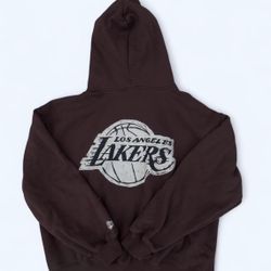USED BROWN LAKER HOODIE SIZE M