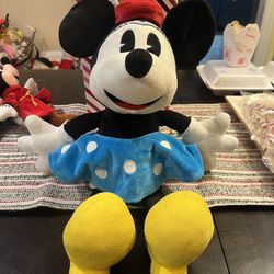 Disney Minnie Mouse