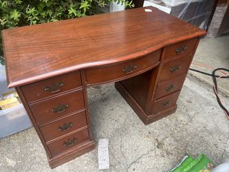 Wooden Desk (Cherry?)
