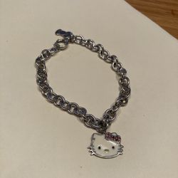 Zales sterling silver hello kitty Chain bracelet 7 inches with pink tourmaline diamonds