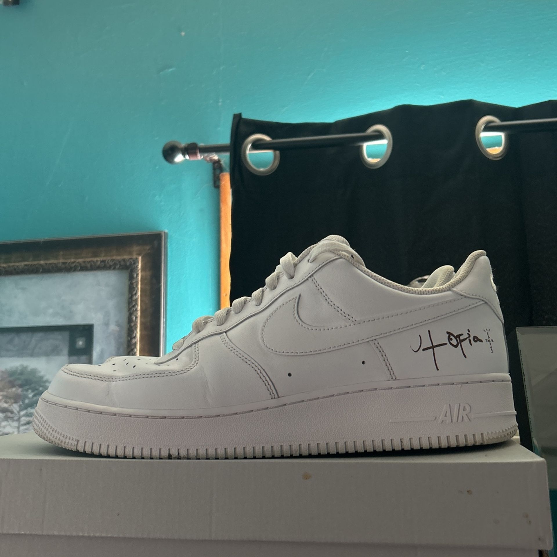 Nike Air Force Utopia Travis Scott Size 12