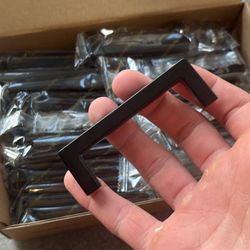 Ravinte Cabinet Handles Black (90 Pcs) All Brand New 