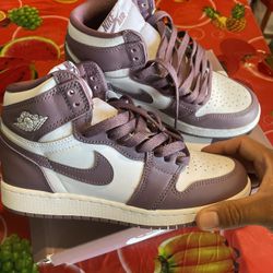 Nike Air Jordan 1