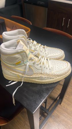Jordan Retro 1 - Union LA Bephies Beauty Supply - size 16