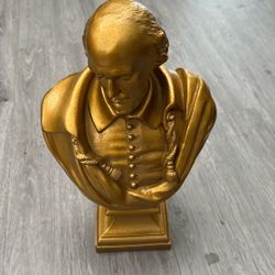 Decorative  bust of William Shakespeare.