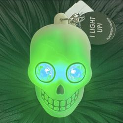 Bath & Bodyworks Light Up Skull Pocketbac Holder Keychain