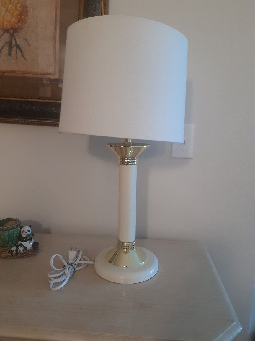 Nice Lamp I. EXCELLENT CONDITION 