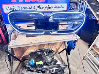 2024 to 2026 BMW 530I M5 GRILL