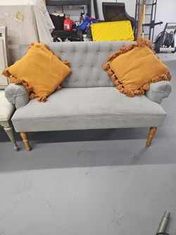 Gray Tufted Upholstered Settee Loveseat