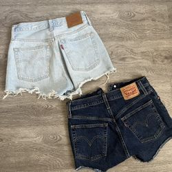 Levi’s Shorts 