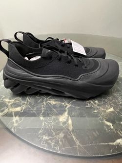Crocks echo surge size 10 men’s
