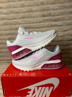 Nike Air Max Bia women’s size 6