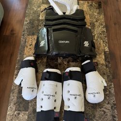 Sparring Gear for Karate With Bag