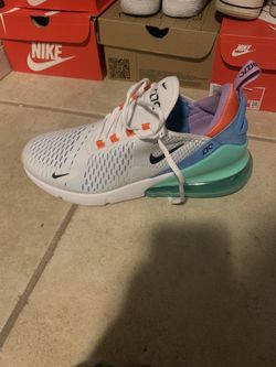 Nike 270 9.5