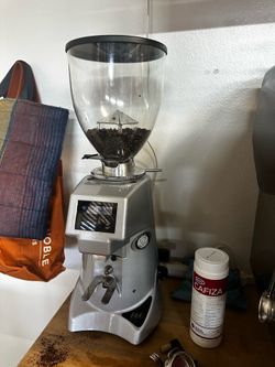 Fiorenzato F64E Commercial Espresso Grinder – Excellent Condition