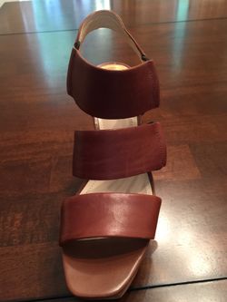 Vince Camuto Sandals Size 6 1/2