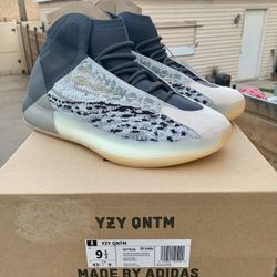 Yeezy QNTM Sea teal