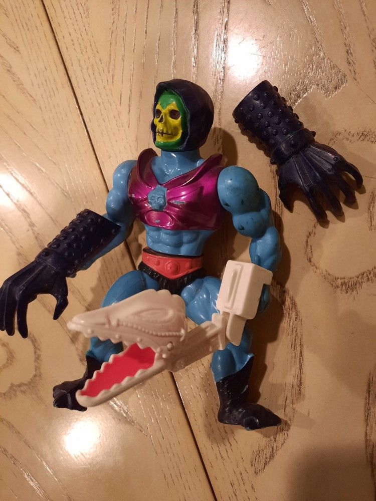 1985 masters of the universe terror claws skeletor only minus clip