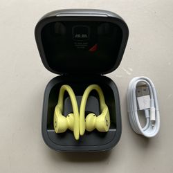 Powerbeats Pro Bluetooth Earbuds