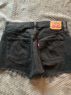 Levi shorts 29