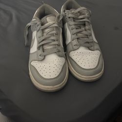 Nike Dunk Low Grey