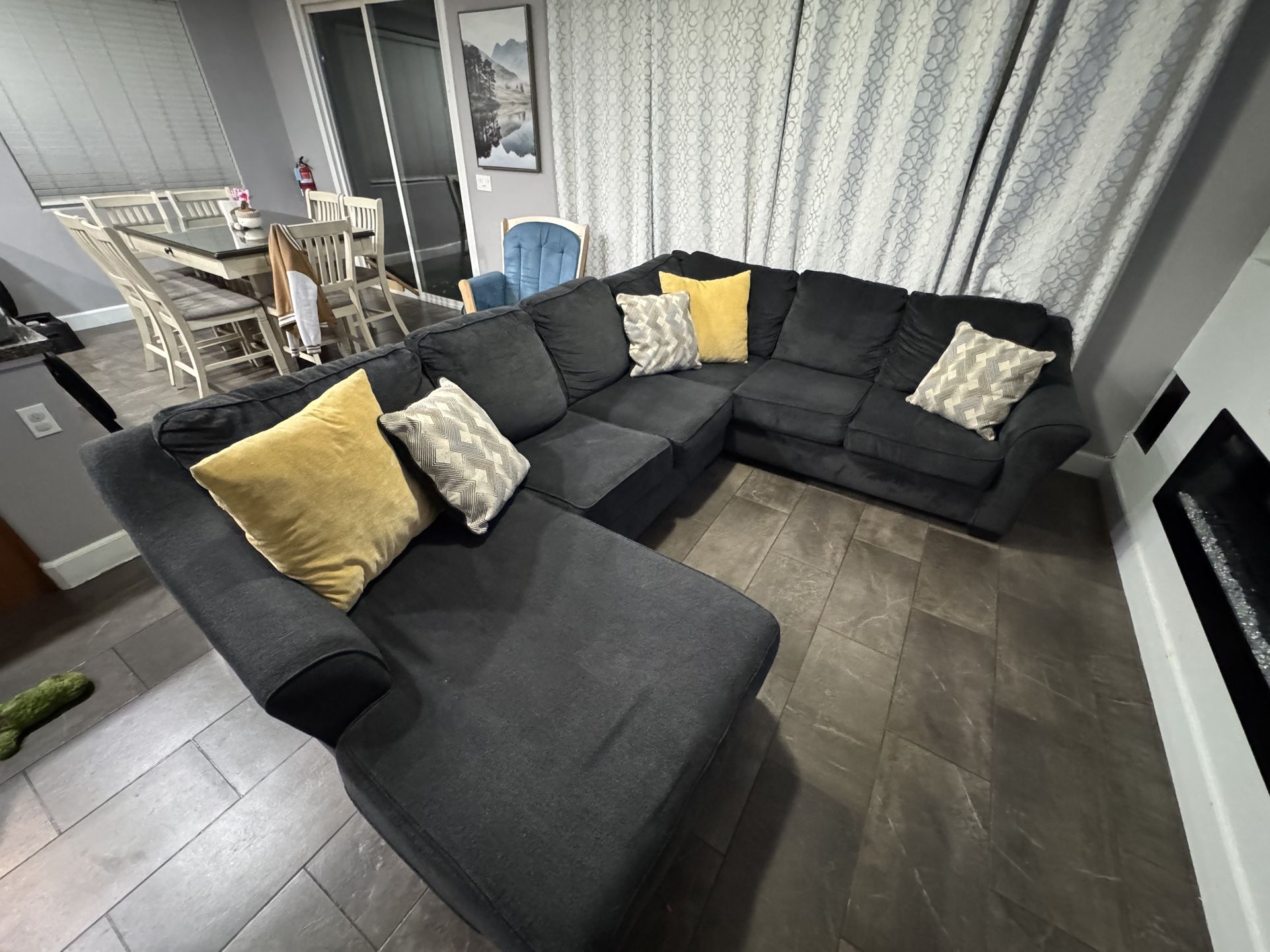 3-Piece Sectional with Chaise  