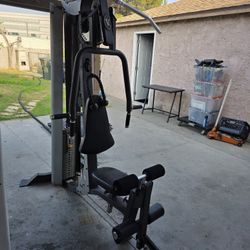 HOIST V4 200 Pounds  Exercise Fitness Workout Home Gym Weight Machine 