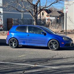 2008 VW Golf R32