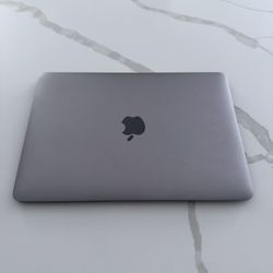 Apple MacBook 12" A1534 M3-7Y32 1.1GHz 256GB SSD 8GB RAM Gray (Read Description)