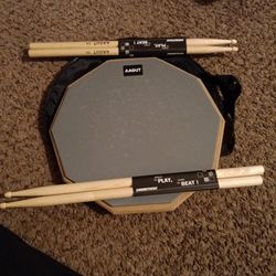 AAGUT Practice Pad with Drum Sticks Set