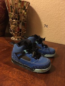 Baby boy jordans size 7c