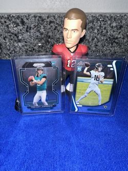 NFL TREVOR LAWRENCE ROOKIE CARDS