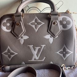LV shoulder Bag 